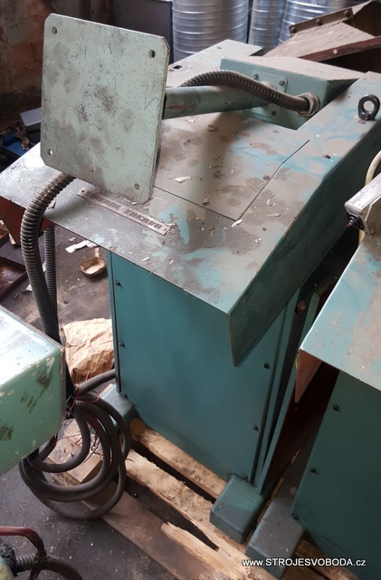 Přímočaré dělicí zařízení QDP 250/100 (3 - QDP 300-100 (1).jpg)